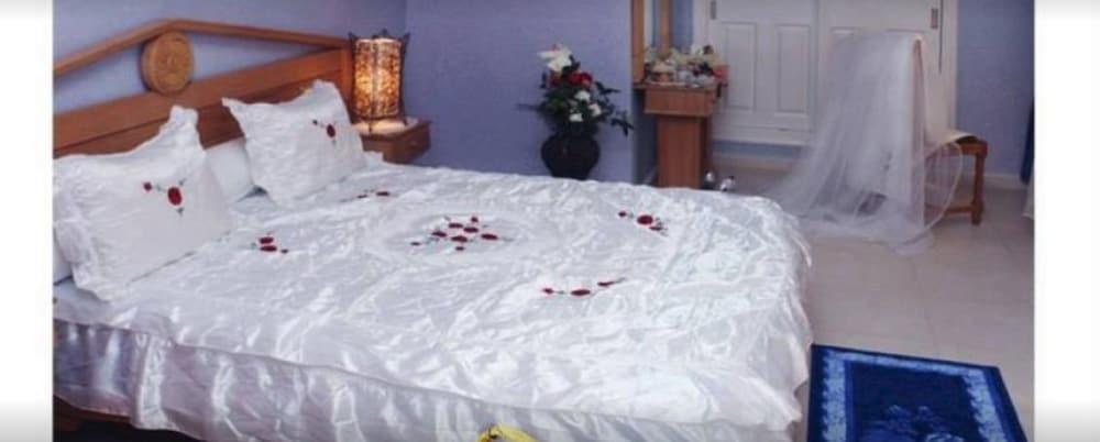 Charm El Cheikh Hotel Oran Buitenkant foto