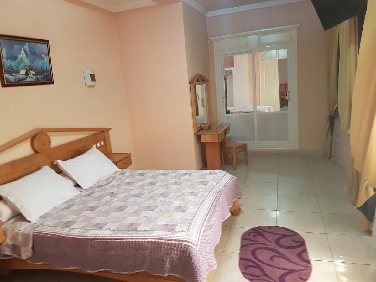 Charm El Cheikh Hotel Oran Buitenkant foto
