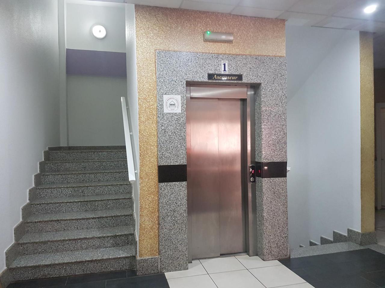 Charm El Cheikh Hotel Oran Buitenkant foto