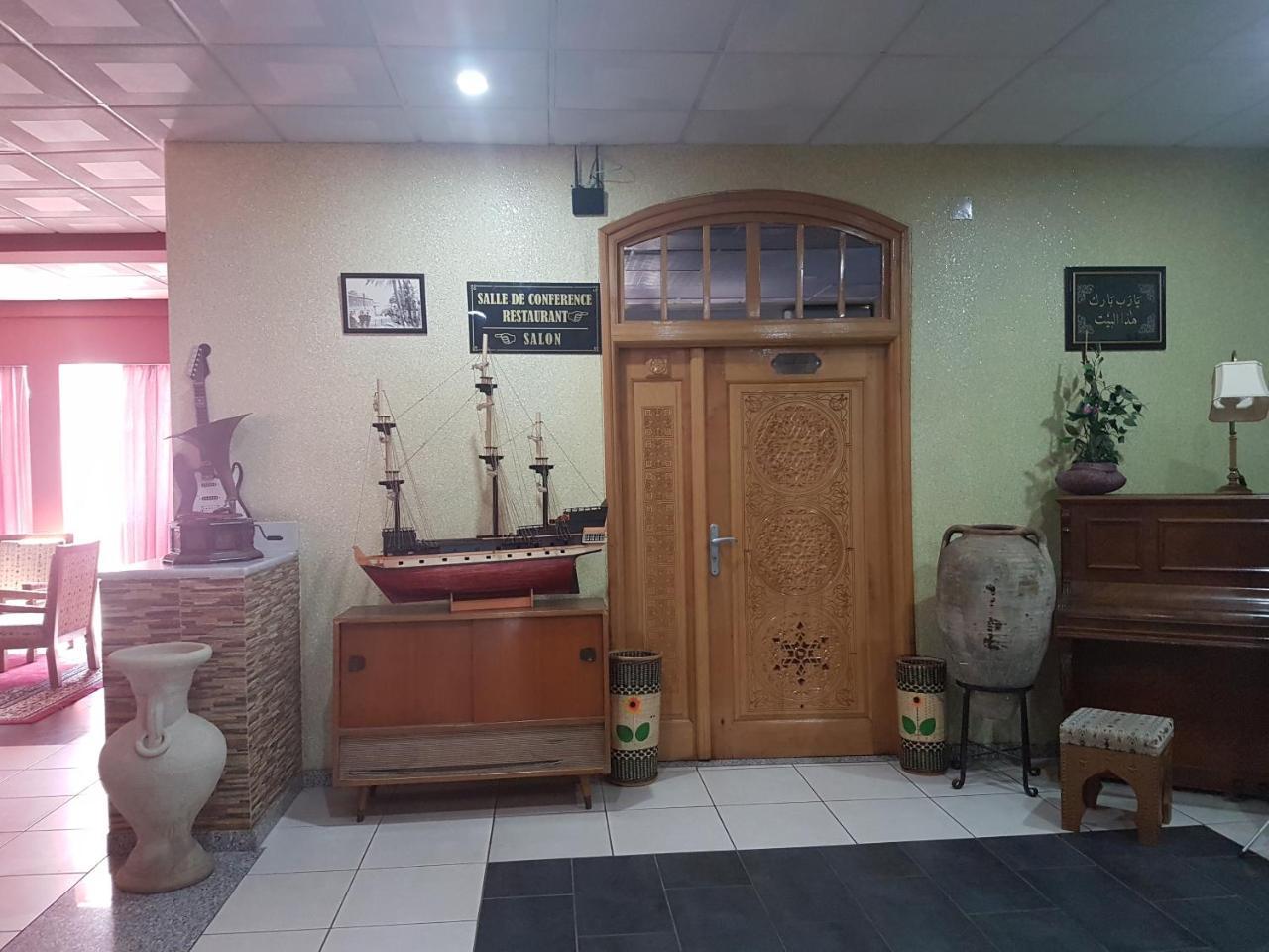 Charm El Cheikh Hotel Oran Buitenkant foto